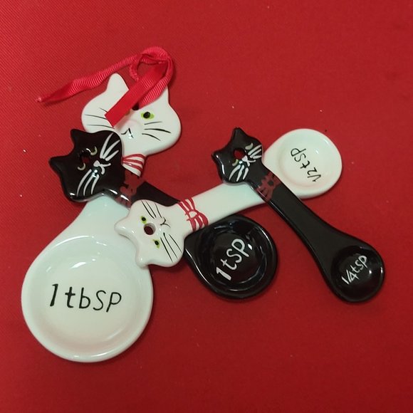 Cat Shaped Ceramic Measuring Spoons Figural Set of 4 Black White Cat Lover Gift - Picture 10 of 11